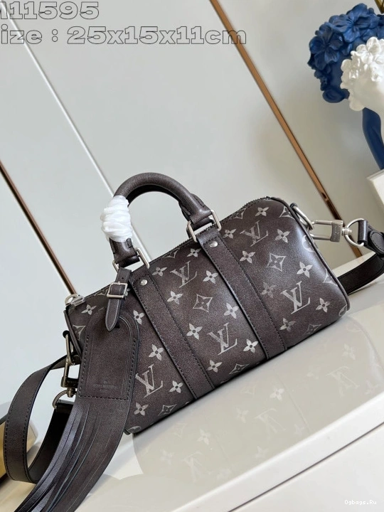 BANDOULIÈRE KEEPALL VUITTON LOUIS 25 0227